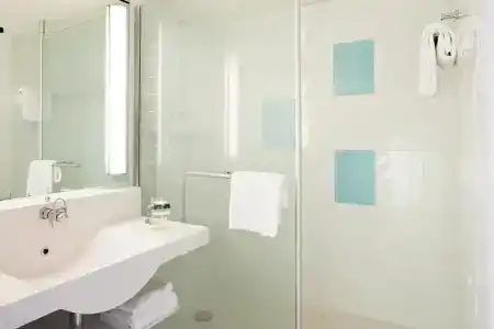 Novotel - 72