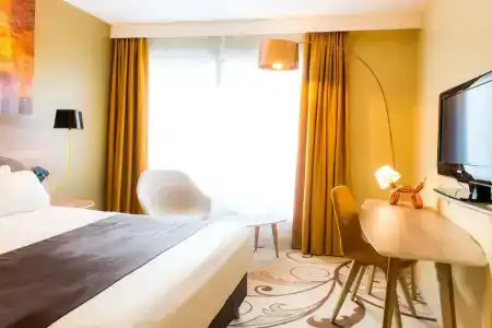 Holiday Inn Reims Centre, An Ihg - 4