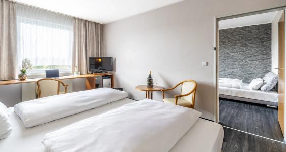 Best Western Plaza Zwickau - 81