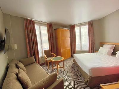 Elysa-Luxembourg - 49