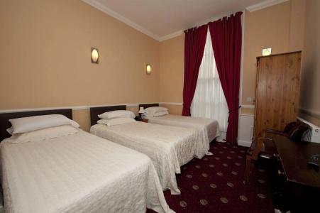 Balmoral House - 4