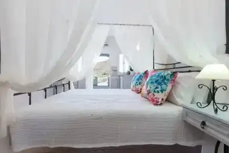 Anchor Suites - 57