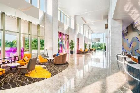 Le Meridien - 50