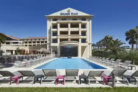 Golden Tulip Villa Massalia - 17