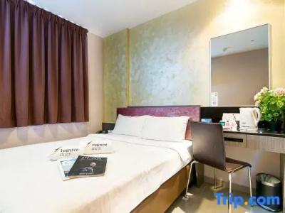 Ibis Budget Singapore Sapphire (SG Clean) - 68