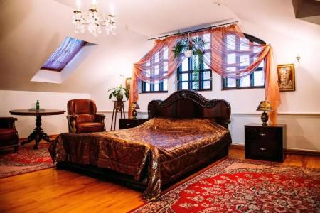 Antique House - 29