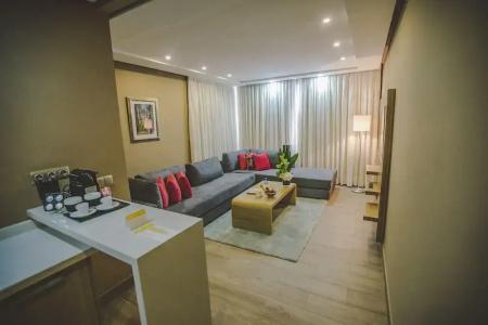 Down Town By Business & Leisures - 164