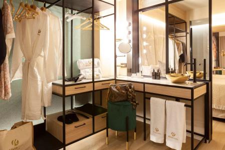 Nivia Born Boutique - 7