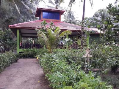 Phayam Coconut Beach Resort - 11