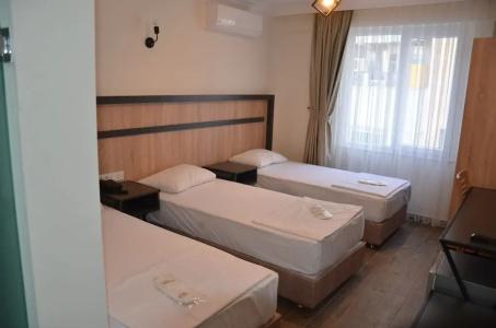 Piyes Otel - 69