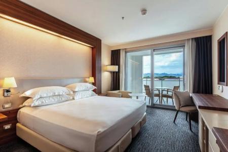 DoubleTree By Hilton Olbia - Sardinia - 43