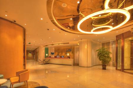 Holiday Inn Express Shanghai Zhenping, An Ihg - 12