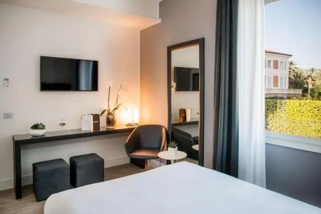 Sanremo Luxury Suites - 53