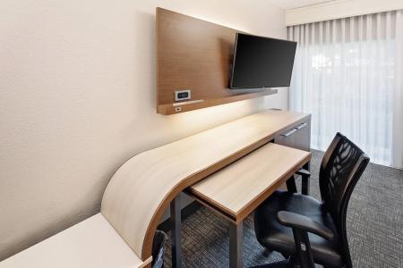 Courtyard by Marriott Fort Lauderdale North/Cypress Creek - 33