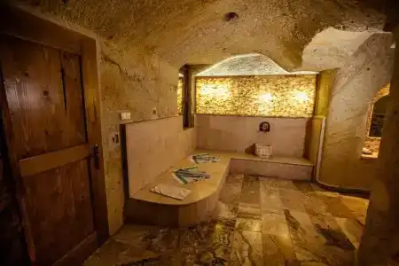 Oread Cave Suites - 140