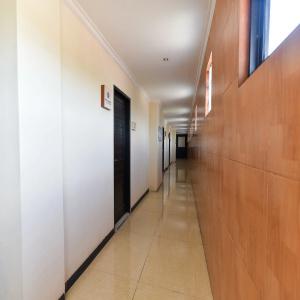 RedDoorz Plus near Mall Bali Galeria 2 - 7