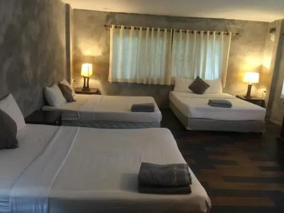 Crescent Bay Resort - 22