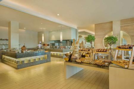 Hilton Dead Sea Resort & Spa - 46