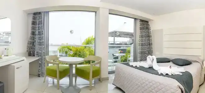 Tasia Maris Oasis - 49