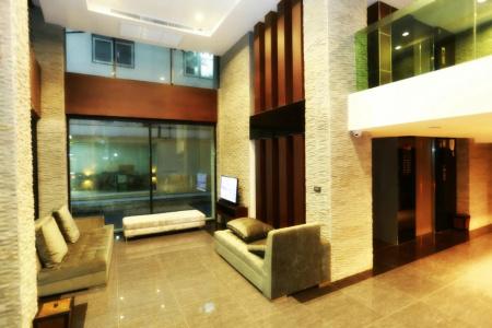 The Bangkok Airport Link Suite - 1