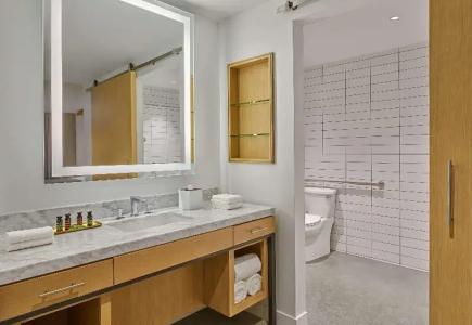 Canopy By Hilton Austin Downtown - 30