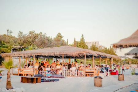 Drymades Inn - 18