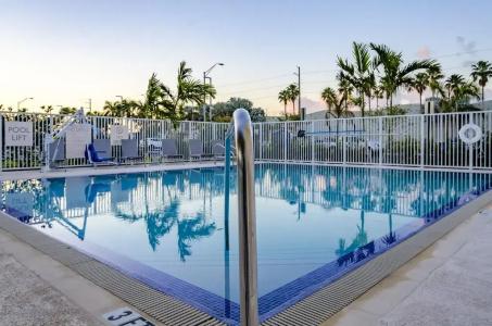 Candlewood Suites Miami Intl Airport - 36Th St, An Ihg - 16