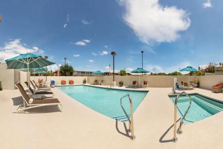 Hyatt Place Tucson Central - 15