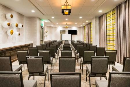 Hampton Inn & Suites Miami Wynwood Design District, Fl - 15