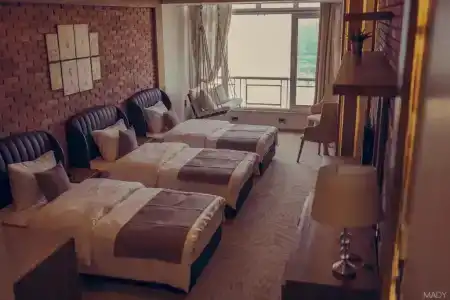 Miramar Boutique - 2