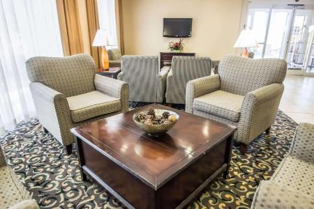 Comfort Suites Orlando Airport - 13