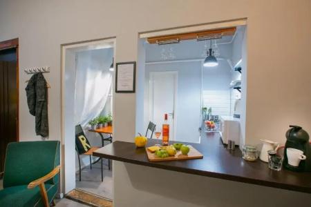 Friends Hostel & - 10
