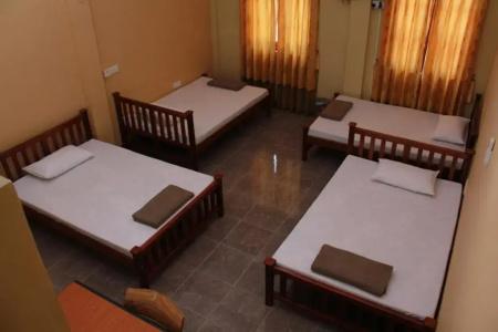 Anura Guest Inn - 21