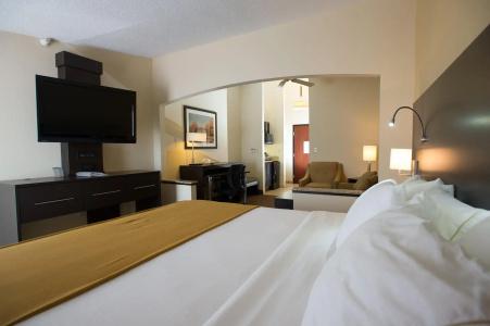 Holiday Inn Expresss & Suites West, An Ihg - 53