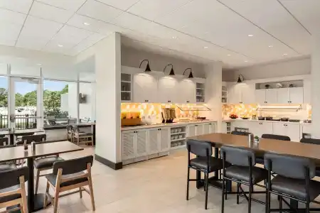 Hyatt Place Virginia Beach Town Center - 25