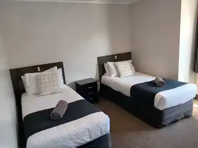 Palm City Motor Inn - 66