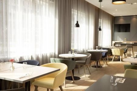 Holiday Inn - Eindhoven Airport - 16
