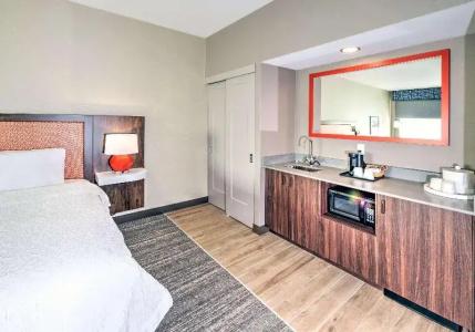 Hampton by Hilton - 64