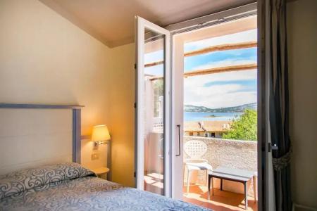 Blu Laconia Village - 43