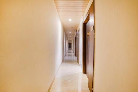 Embassy Suites - 12