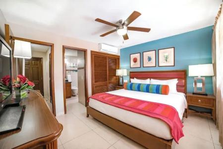 Simpson Bay Marina & Spa - 113