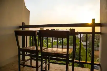 Phaya Inn - 4