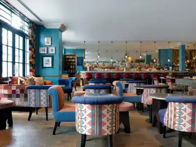 Charlotte Street, Firmdales - 13