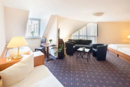 Maximilian &  Weil am Rhein / Basel - 25