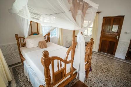 Pongwe Beach - 38