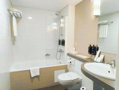Mercure - 54