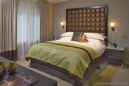 Sunset Marquis - 41
