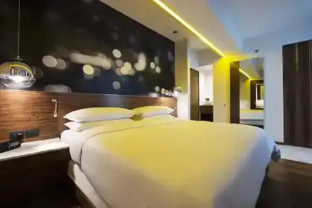 Krystal Urban Guadalajara - 48