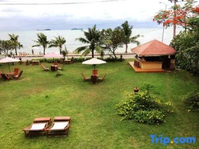 Ruen Thai Rim Haad - 61