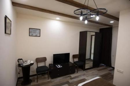 Boutique Living - 93